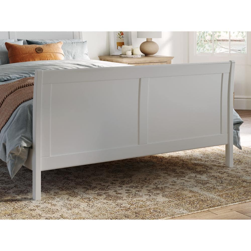 Portland White Full Size Wood Platform Bed with Headboard