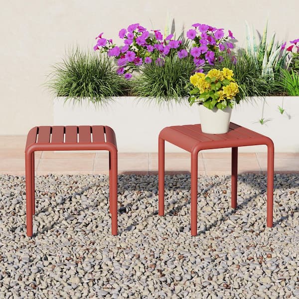 Frond and Form Modern Slatted Outdoor Patio Poly Plastic Side Table (Set of 2), Red