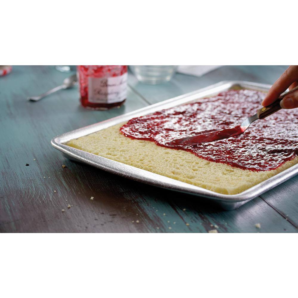 Pebble Pattern Aluminum Non-Stick Jelly Roll Pan 10" x 15"