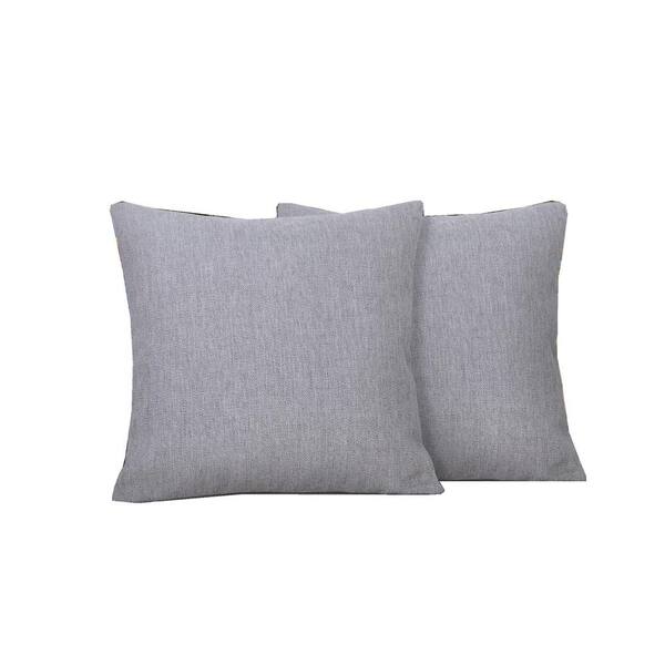 https://images.thdstatic.com/productImages/b4516354-ee05-45bc-9f53-4e548e62e6c2/svn/outdoor-throw-pillows-hy02995y-64_600.jpg