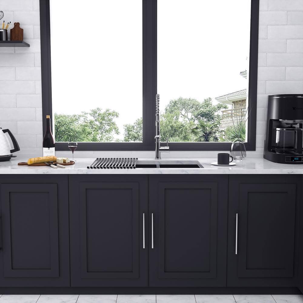 33'' Stainless Steel Undermount Double Bowl Kitchen Sink