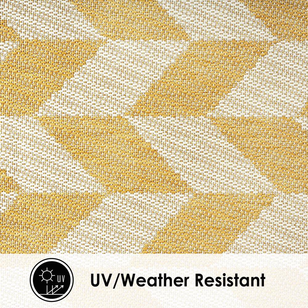 Yellow and Cream Geometric Synthetic Indoor/Outdoor Rug