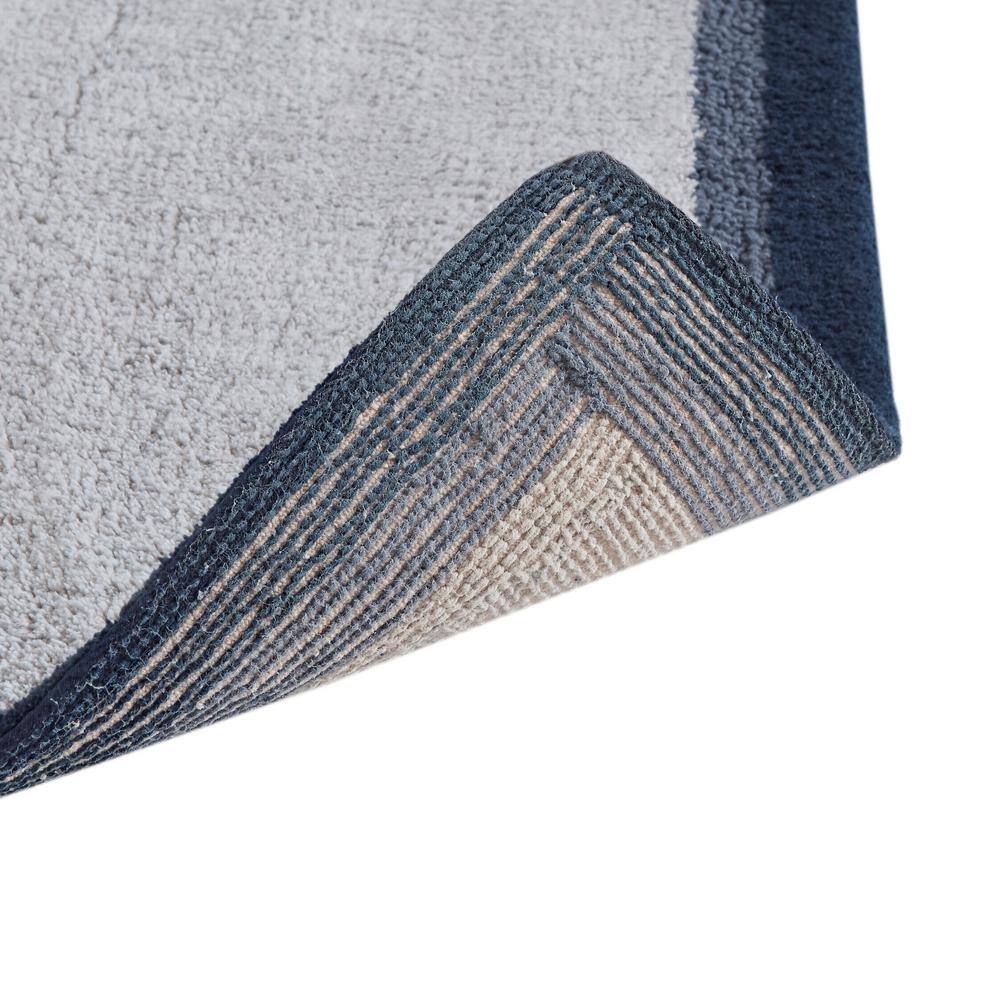 Gray and Navy Cotton Tufted Border Bath Rug