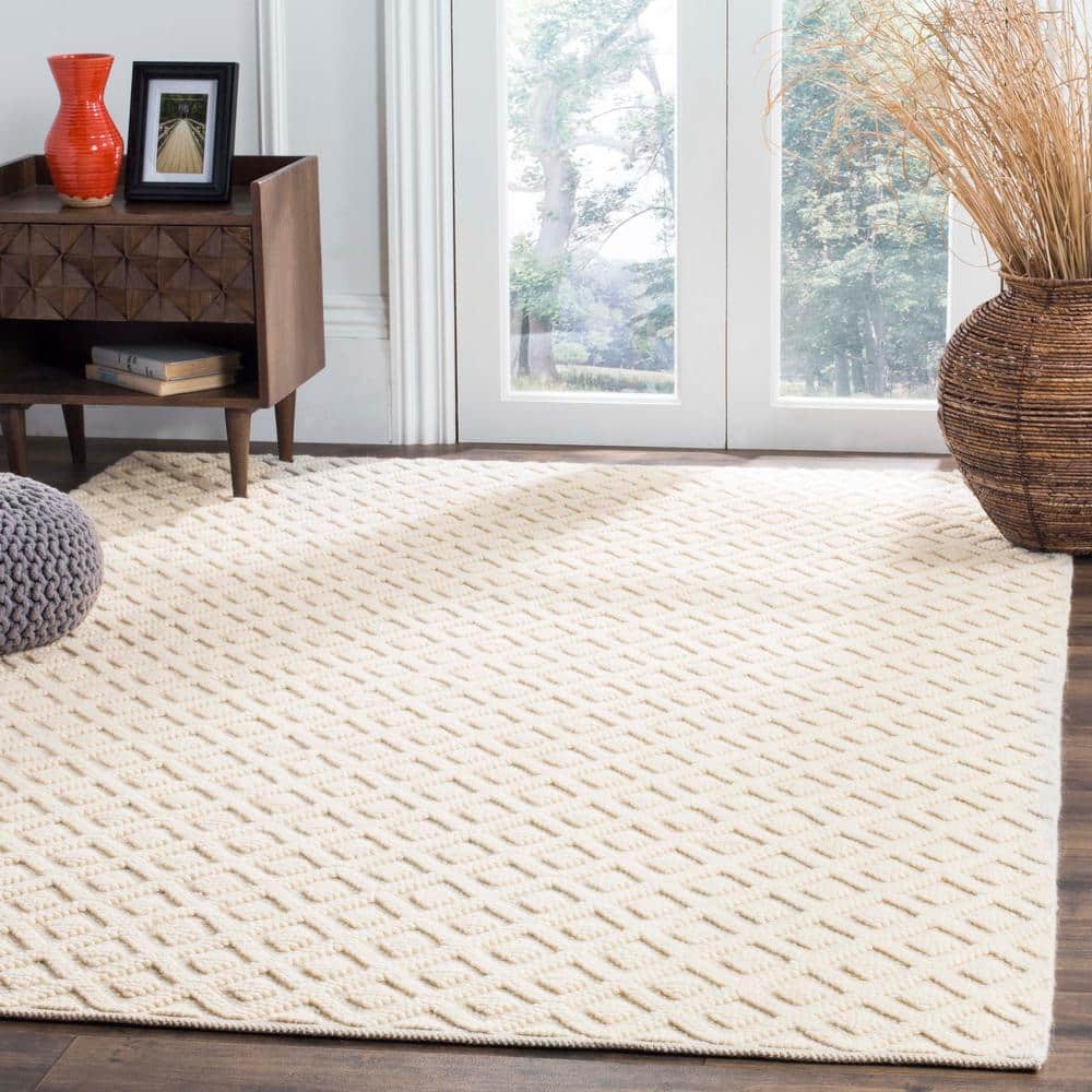 Vermont 2 ft. x 4 ft. Ivory Diamond Monochrome Area Rug price history on PriceWatchPro