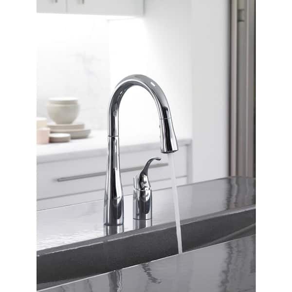Simplice Single-Handle Pull-Down Sprayer Kitchen Faucet in Polished Chrome
