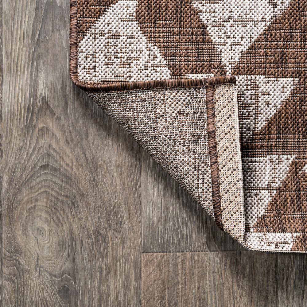 Moroccan-Inspired Mid-Century Modern Geometric Rug in Brown/Beige