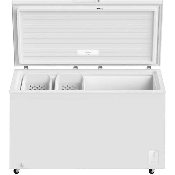 20 cu. ft. CSA Listed Manual Defrost Garage Ready Chest Freezer in White with Freeze Boost