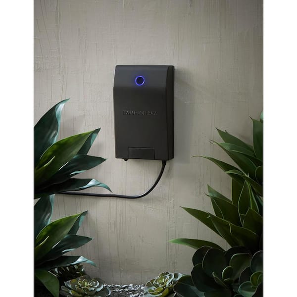 Smart 200 Watt Landscape Lighting Transformer with Dusk to Dawn Operation Powered by Hubspace