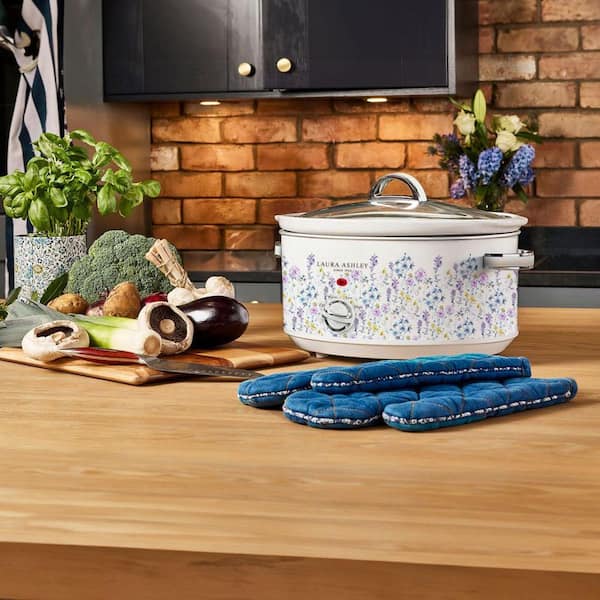 Laura Ashley 6.8 Qt. Slow Cooker, Wild Meadow VQSLWC6LLAWM - The