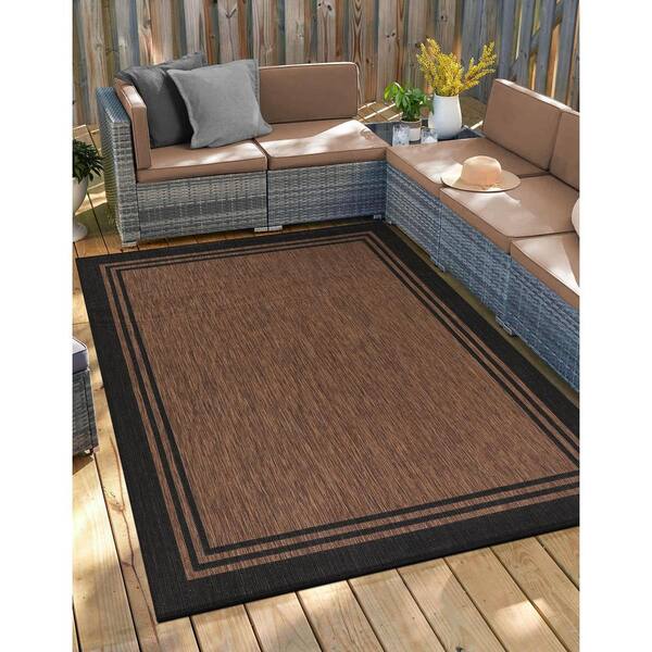 Anah Black Outdoor Rug