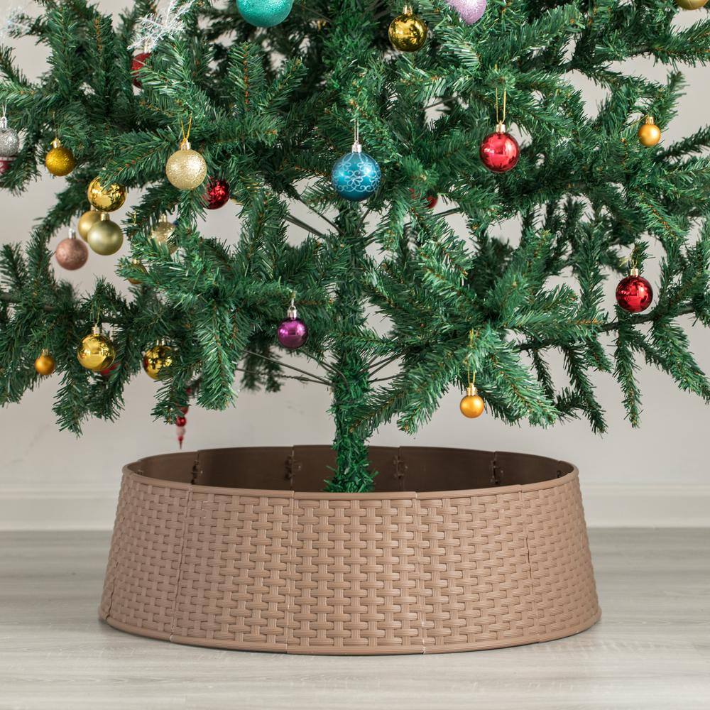 Large Brown Plastic Basket Weave Tree Skirt