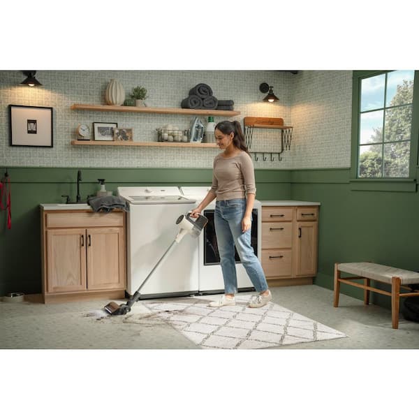 LG Q3 CordZero, Bagless, Cordless, HEPA Filter, Handheld Vacuum