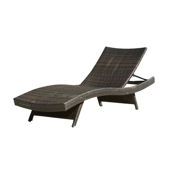 AOPSPS Wicker Outdoor Chaise Lounge