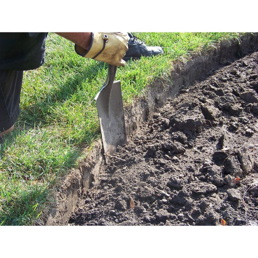 Professional Black Vinyl Lawn Edging, 60 ft. Length