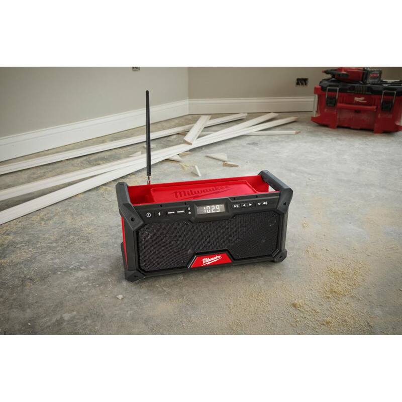 M18 18V Lithium-Ion Cordless Jobsite Radio