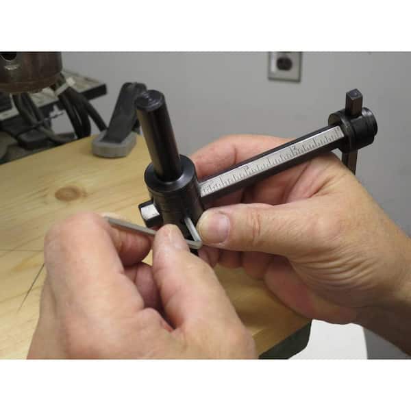 Heavy Duty Adjustable Circle Cutter ~ Cuts 1 to 6 Diameter Hole