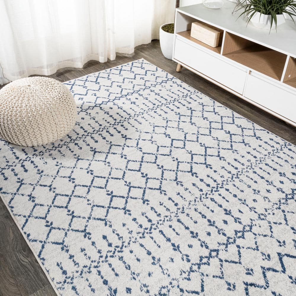 Ivory and Navy 4' x 6' Synthetic Trellis Area Rug