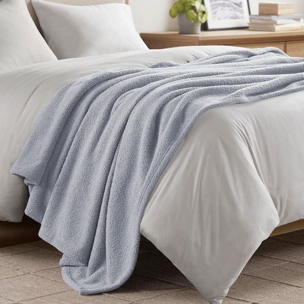 Madison Park Dream Soft Grey Polyester Full/Queen Fur Blanket