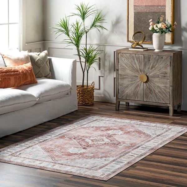 Lawrence Blush 4 ft. x 6 ft. Medallion Area Rug