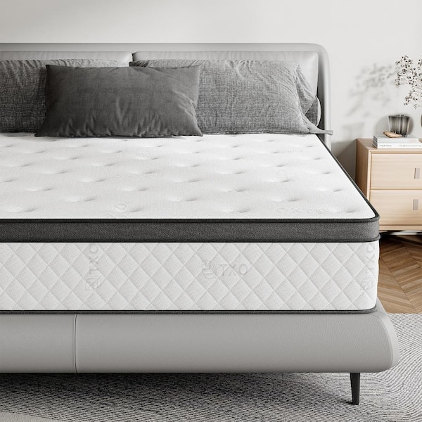 Twin Medium Hybrid Gel Bamboo Charcoal Memory Foam 8 in. Innerspring Pillow Top Bed-in-a-Box Mattress