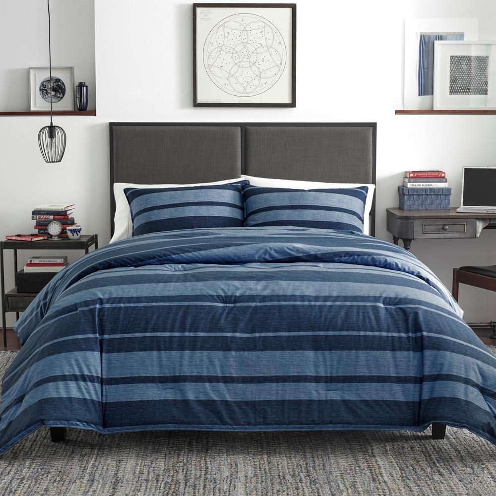 Bali Bliss Twin Reversible Cotton Comforter Set in Navy