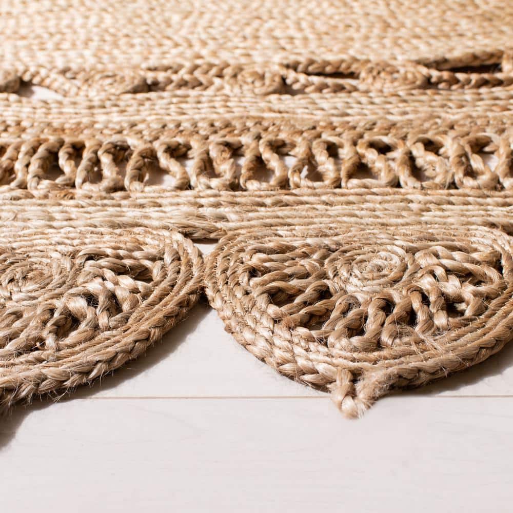 Eco-Friendly Handmade Oval Jute Area Rug - 7' x 9'