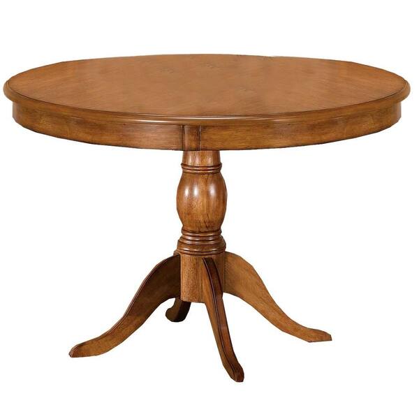 Hillsdale Furniture Bayberry Oak Round Dining Table