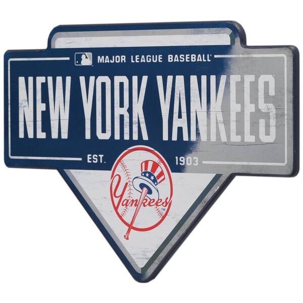 New York Yankees Distressed Logo Cutout Sign