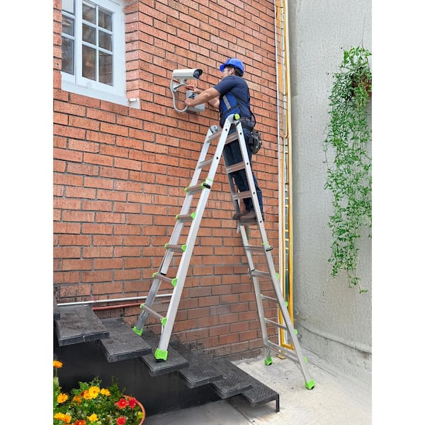 リエルパーテーション LOUISVILLE LADDER 14-FOOT ALUMINUM MULTIPURPOSE LADDER, TYPE IA