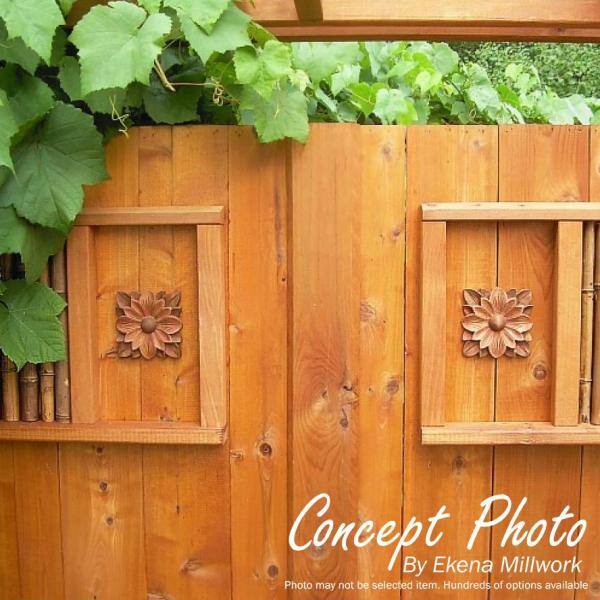 Small Lindenwood Green Leaf Center with Scrolls Onlay