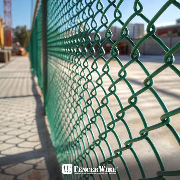 Fencer Wire 4 ft. W x 4 ft. H Green Galvanized Chain Link Fence