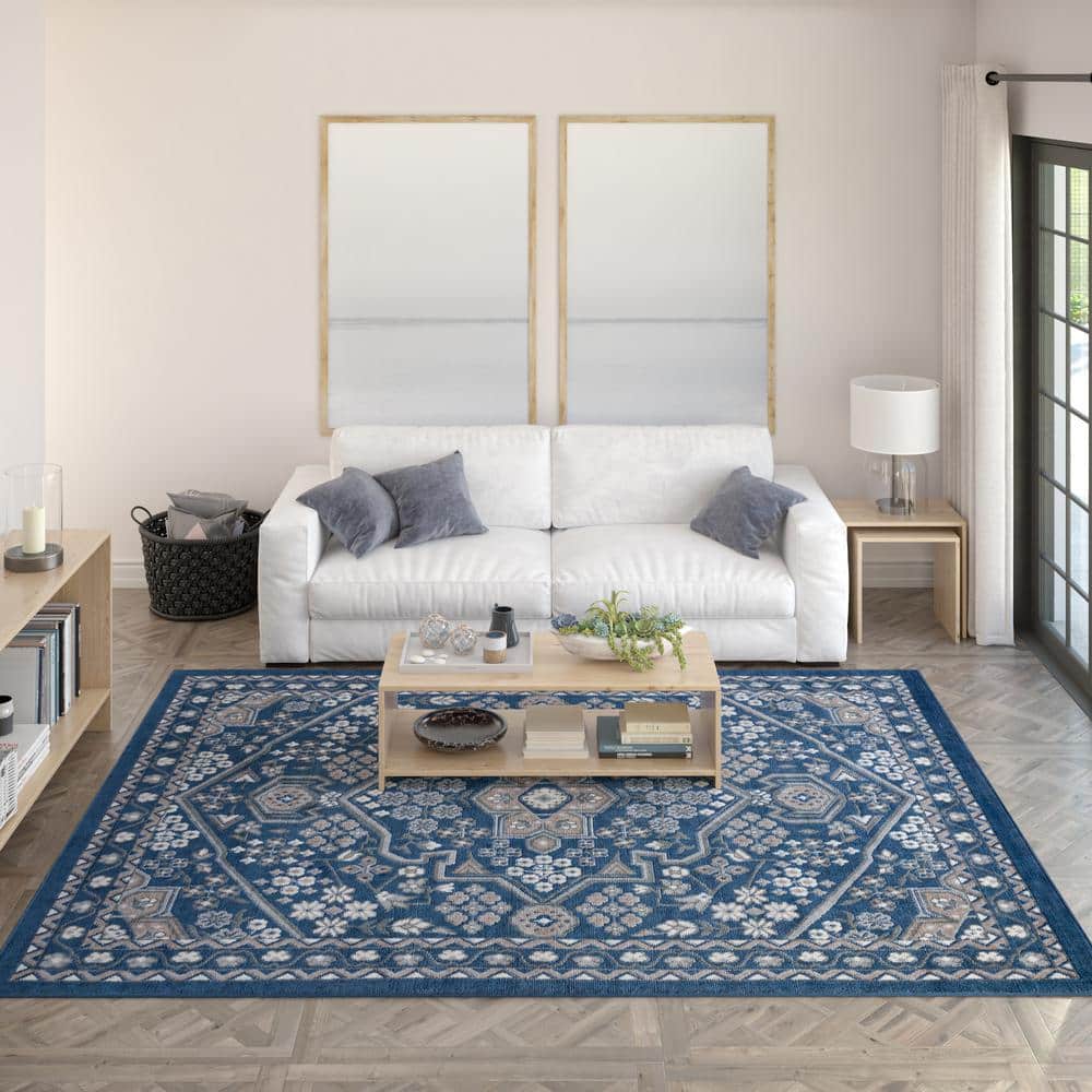 Navy and Beige Synthetic Reversible 5' x 7' Area Rug