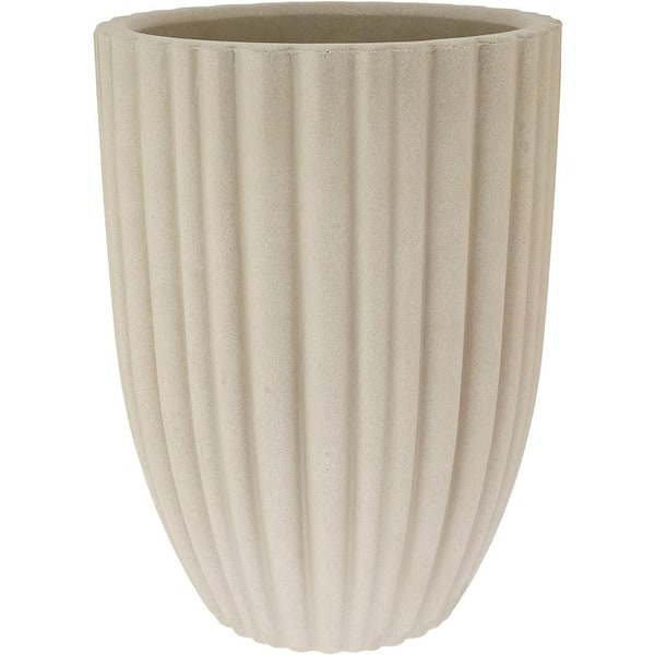 Rain Forest 12.6 in. Dia x 18.1 in. H Cacau Antique Branco Plastic Planter