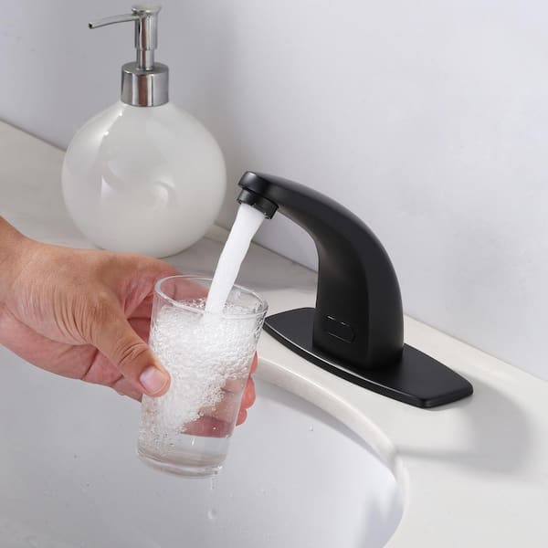 Automatic Sensor Touchless Battery Powered Bathroom Sink Faucet with Deckplate and Mixing Valve in Matte Black