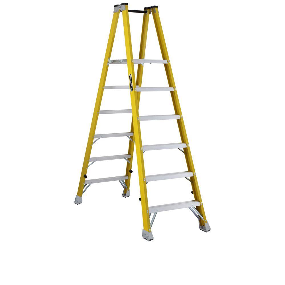 Louisville Ladder 6 ft. Fiberglass Platform Step Ladder 9 ft. Reach ...