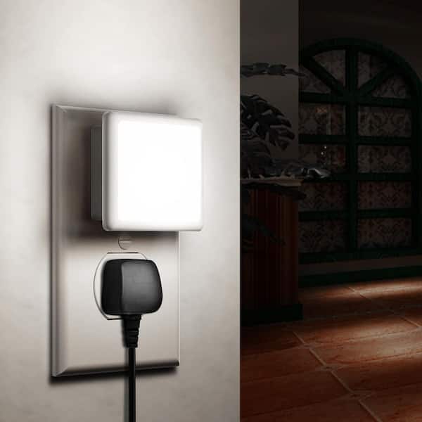 Plug-In Kids Night Light with Sensor, 5000K Super Bright for Nursery, Bedroom, Hallway, Auto On/Off (2-Pack)