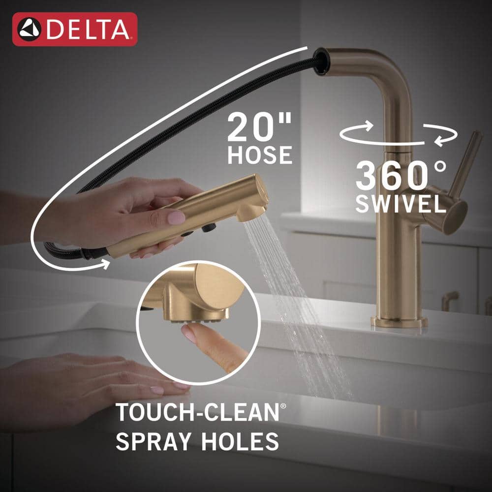 Champagne Bronze Single Handle Pull-Out Kitchen Faucet