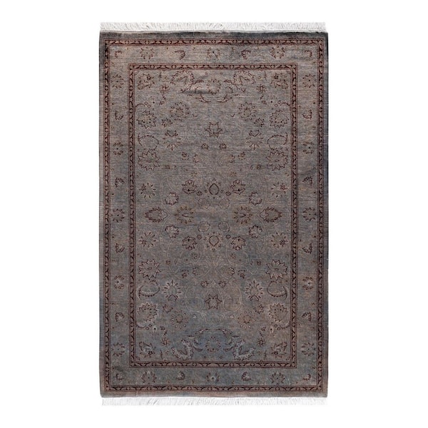 Chloe & Olivia Home Overdyed Gray 3 ft. 3 in. x 5 ft. 1 in. Wool Indoor Area Rug