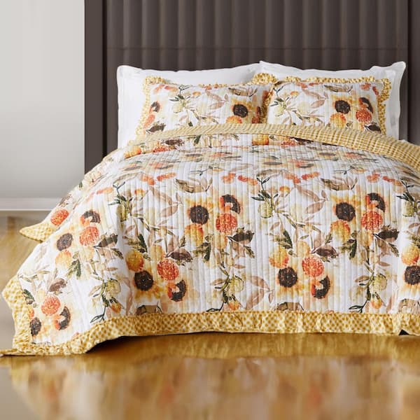 Benjara 3-Piece Gold Solid Queen Size Cotton Quilt Set