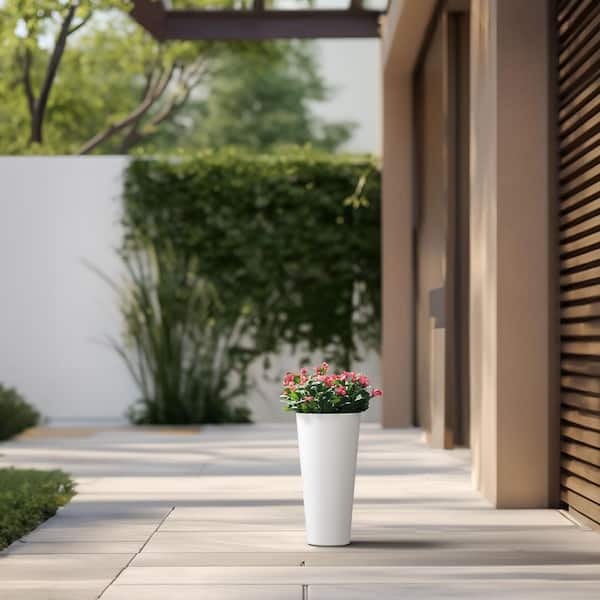 Sapcrete 8 in. Medium Crisp White Concrete Round Planter / Pot with Drainage Holes