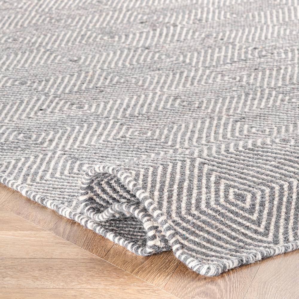 Gray Geometric Handwoven Wool Runner Rug, 2' 6" x 10'