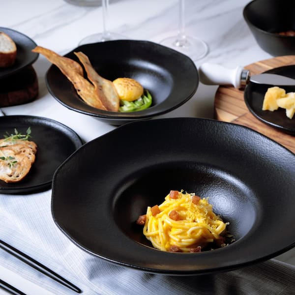 PORTO BRASIL Matte Black Oval Dessert Plate Organic (Set of 6