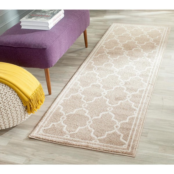 Amherst Wheat/Beige 2 ft. x 7 ft. Geometric Diamond Runner Rug