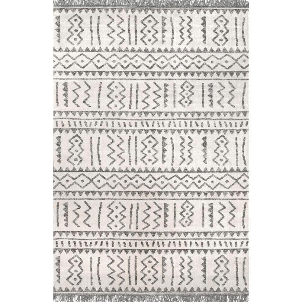 nuLOOM Gretchen Tribal Light Gray 7 ft. x 9 ft. Indoor/Outdoor Patio