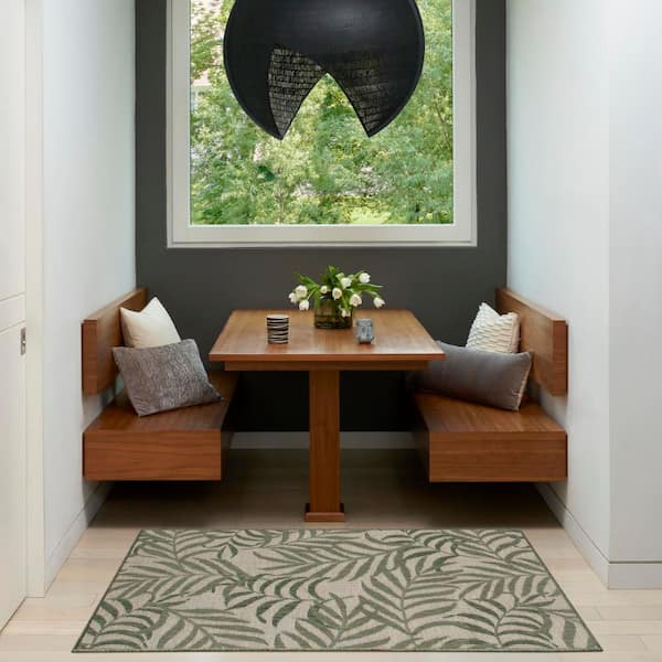 Garden Oasis Ivory Green 2 ft. x 4 ft. Nature-inspired Contemporary Area Rug