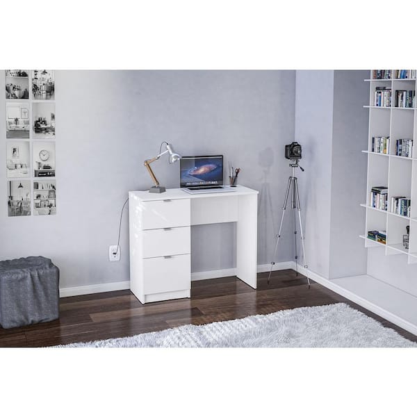 Bristol 3 drawer writing outlet desk