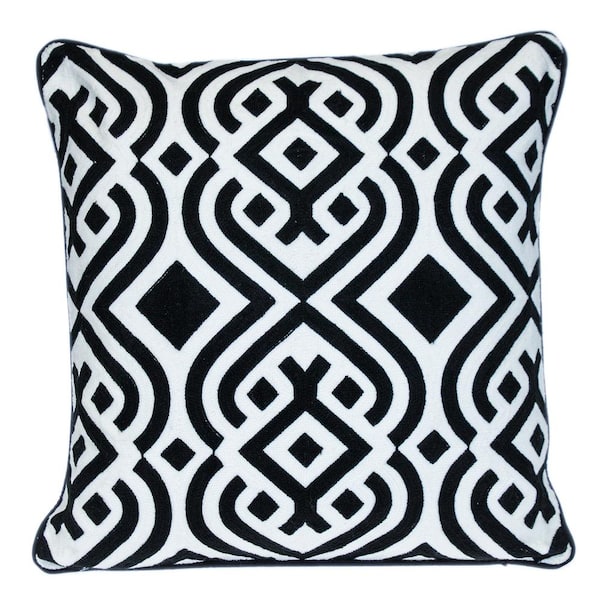PARKLAND COLLECTION 20 X 20 Transitional Geometric Black 20 in. x 20 in. Pillow