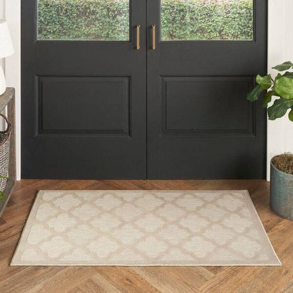 Easy Care Cream doormat 2 ft. x 4 ft. Trellis Contemporary Area Rug
