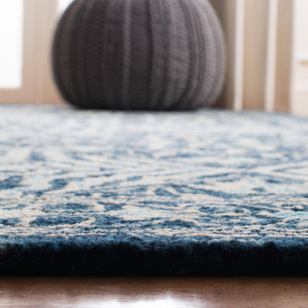 Hand-tufted Elegance Light Blue Wool 6' Square Area Rug