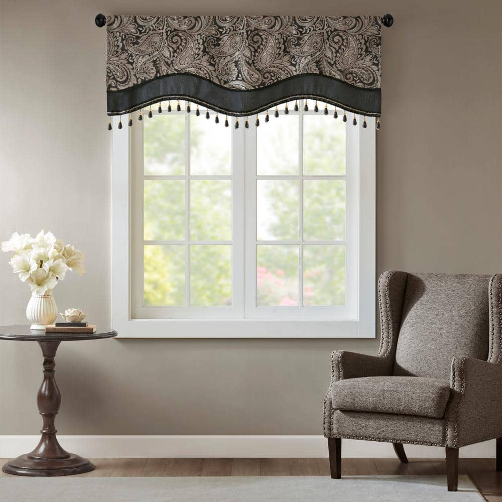 https://images.thdstatic.com/productImages/b571f243-940d-4a40-bacb-2772e2726485/svn/black-madison-park-window-valances-scarves-mp41-4989-64_1000.jpg